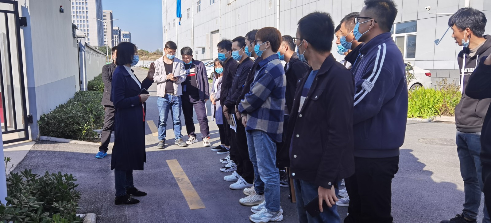 undefined BB贝博微电动力部组织开展化学品泄漏应急演练